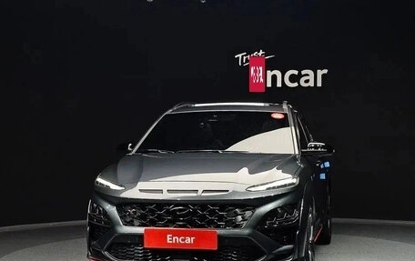 Hyundai Kona I, 2022 год, 1 550 000 рублей, 2 фотография