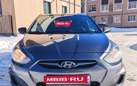 Hyundai Solaris II рестайлинг, 2012 год, 638 000 рублей, 3 фотография