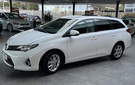 Toyota Auris II, 2014 год, 2 000 000 рублей, 4 фотография