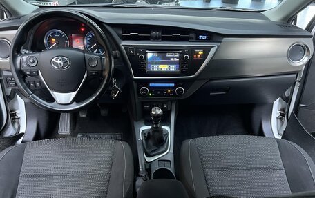 Toyota Auris II, 2014 год, 2 000 000 рублей, 8 фотография