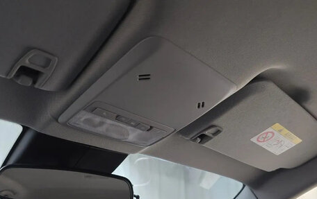 Chevrolet Trax, 2022 год, 1 100 000 рублей, 13 фотография