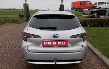 Toyota Corolla, 2021 год, 2 000 000 рублей, 6 фотография