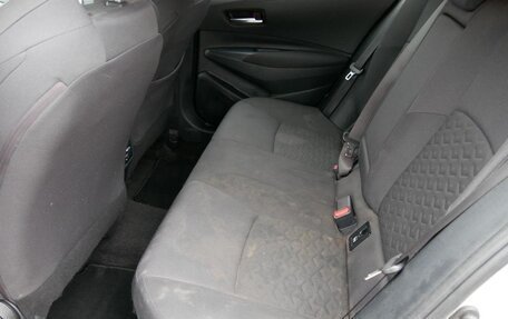 Toyota Corolla, 2021 год, 2 000 000 рублей, 10 фотография