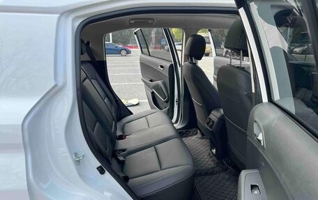 Hyundai ix35, 2022 год, 1 300 000 рублей, 8 фотография