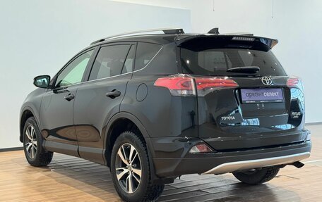 Toyota RAV4, 2016 год, 2 350 000 рублей, 6 фотография