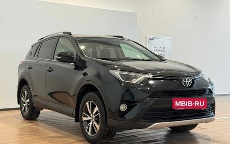 Toyota RAV4, 2016 год, 2 350 000 рублей, 3 фотография