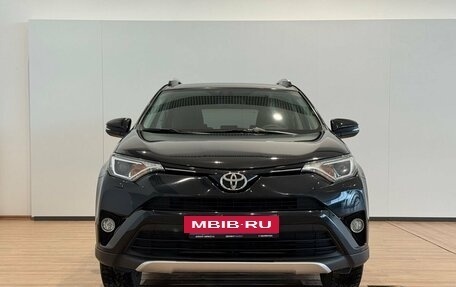 Toyota RAV4, 2016 год, 2 350 000 рублей, 2 фотография