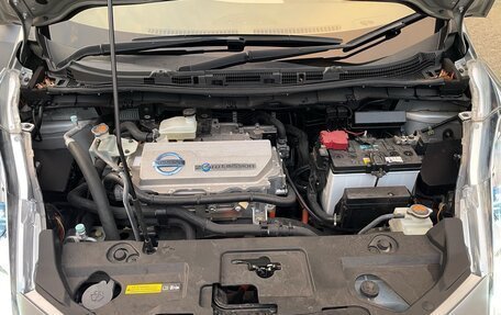 Nissan Leaf I, 2012 год, 600 000 рублей, 10 фотография