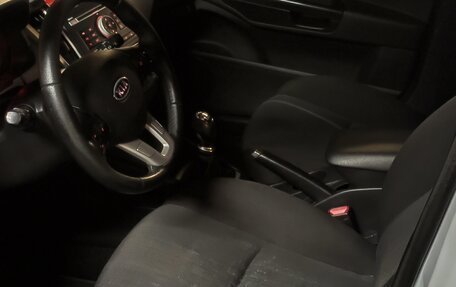 KIA cee'd I рестайлинг, 2012 год, 650 000 рублей, 12 фотография