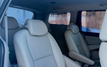 KIA Carnival III, 2018 год, 3 149 000 рублей, 10 фотография