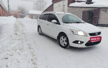 Ford Focus II рестайлинг, 2011 год, 630 000 рублей, 3 фотография