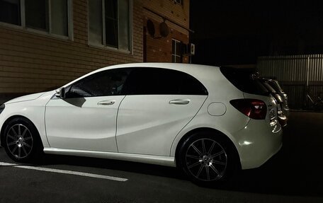 Mercedes-Benz A-Класс, 2014 год, 1 350 000 рублей, 5 фотография