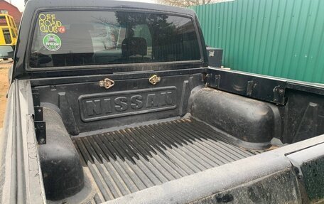 Nissan NP300, 2008 год, 950 000 рублей, 2 фотография