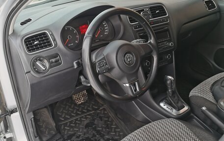 Volkswagen Polo VI (EU Market), 2012 год, 850 000 рублей, 14 фотография