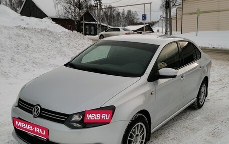 Volkswagen Polo VI (EU Market), 2012 год, 850 000 рублей, 4 фотография