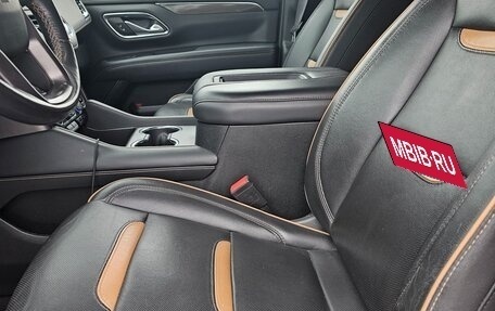 GMC Yukon IV, 2022 год, 8 650 000 рублей, 10 фотография