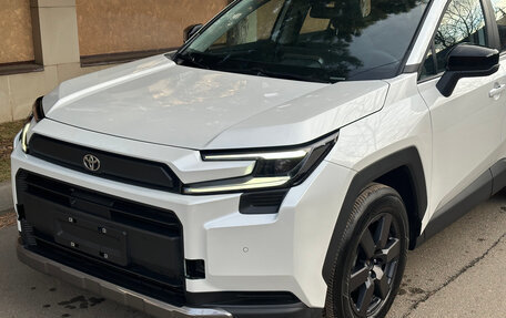 Toyota RAV4, 2025 год, 4 640 000 рублей, 4 фотография