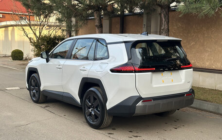 Toyota RAV4, 2025 год, 4 640 000 рублей, 8 фотография