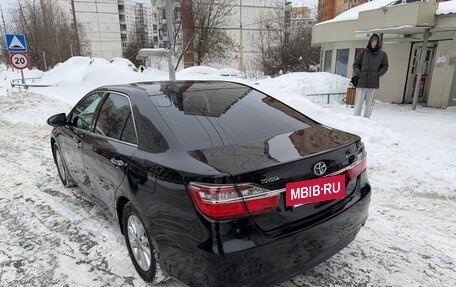 Toyota Camry, 2016 год, 1 990 000 рублей, 4 фотография