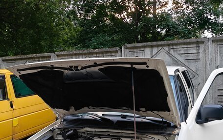 Nissan Terrano II рестайлинг, 1996 год, 610 000 рублей, 9 фотография