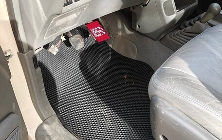 Nissan Terrano II рестайлинг, 1996 год, 610 000 рублей, 6 фотография