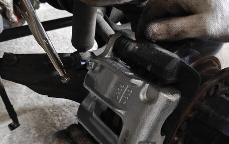 Nissan Terrano II рестайлинг, 1996 год, 610 000 рублей, 18 фотография