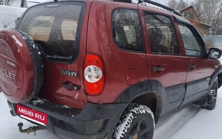 Chevrolet Niva I рестайлинг, 2011 год, 395 000 рублей, 5 фотография