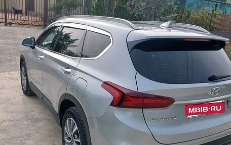Hyundai Santa Fe IV, 2018 год, 2 500 000 рублей, 16 фотография
