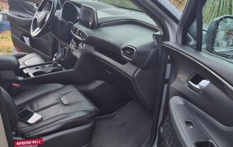 Hyundai Santa Fe IV, 2018 год, 2 500 000 рублей, 12 фотография