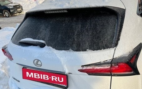 Lexus NX I, 2015 год, 2 700 000 рублей, 3 фотография