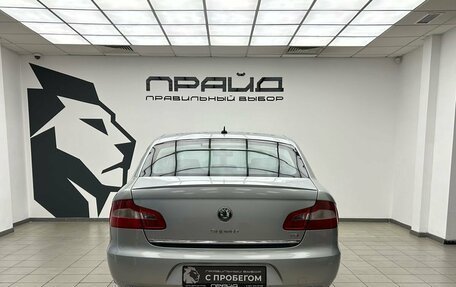 Skoda Superb III рестайлинг, 2010 год, 809 000 рублей, 8 фотография