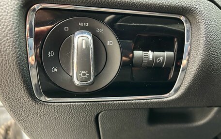 Skoda Superb III рестайлинг, 2010 год, 809 000 рублей, 13 фотография