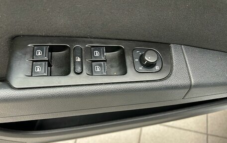 Skoda Superb III рестайлинг, 2010 год, 809 000 рублей, 14 фотография