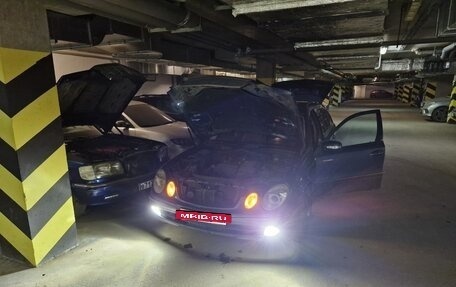 Mercedes-Benz E-Класс, 2003 год, 975 000 рублей, 7 фотография