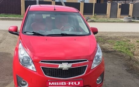Chevrolet Spark III, 2011 год, 540 000 рублей, 2 фотография