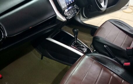 Toyota Corolla, 2018 год, 1 345 000 рублей, 12 фотография