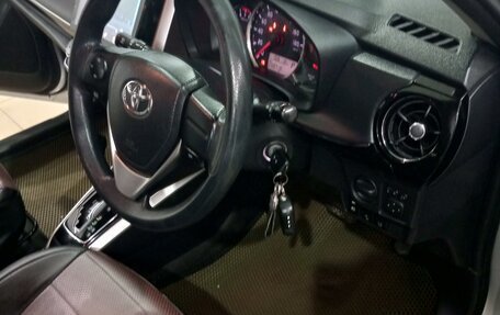 Toyota Corolla, 2018 год, 1 345 000 рублей, 13 фотография