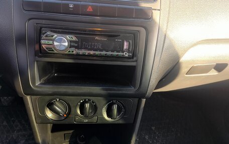 Volkswagen Polo VI (EU Market), 2013 год, 550 000 рублей, 6 фотография