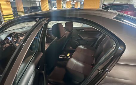 Skoda Rapid I, 2017 год, 1 300 000 рублей, 4 фотография