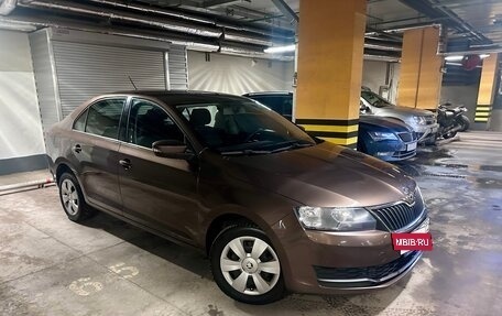 Skoda Rapid I, 2017 год, 1 300 000 рублей, 10 фотография