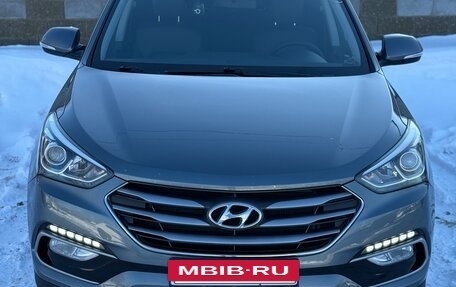 Hyundai Santa Fe III рестайлинг, 2017 год, 2 199 999 рублей, 4 фотография