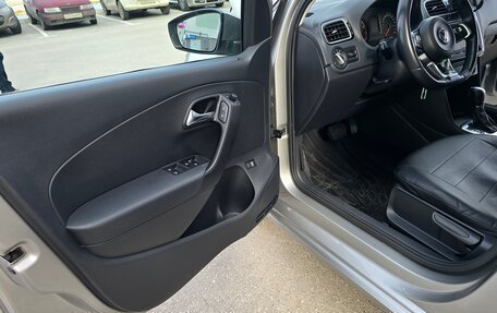 Volkswagen Polo VI (EU Market), 2019 год, 1 350 000 рублей, 11 фотография