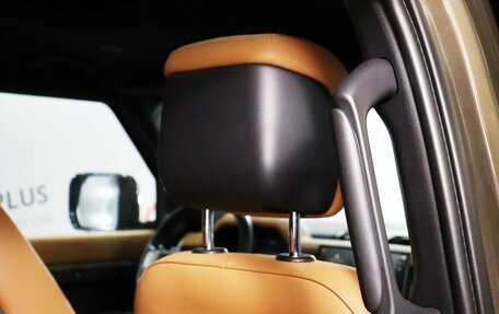 Land Rover Defender II, 2022 год, 7 600 000 рублей, 10 фотография