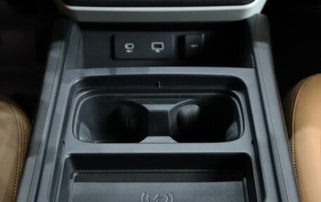 Land Rover Defender II, 2022 год, 7 600 000 рублей, 21 фотография