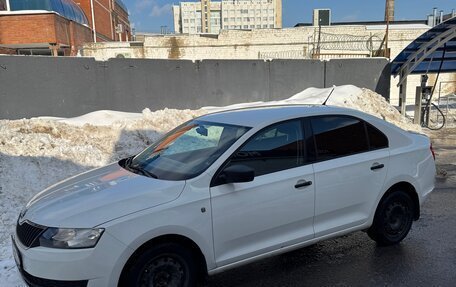 Skoda Rapid I, 2014 год, 1 100 000 рублей, 3 фотография