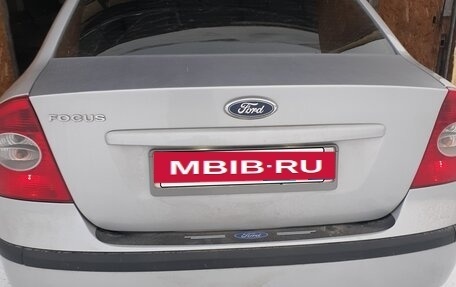 Ford Focus II рестайлинг, 2005 год, 410 000 рублей, 3 фотография