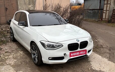 BMW 1 серия, 2012 год, 900 000 рублей, 2 фотография