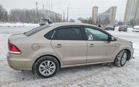 Volkswagen Polo VI (EU Market), 2017 год, 1 040 000 рублей, 3 фотография
