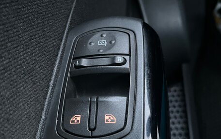 Opel Corsa D, 2013 год, 850 000 рублей, 25 фотография