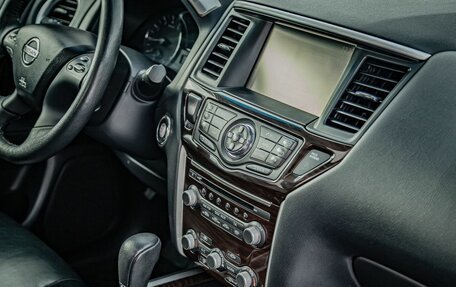 Nissan Pathfinder, 2016 год, 2 395 000 рублей, 19 фотография